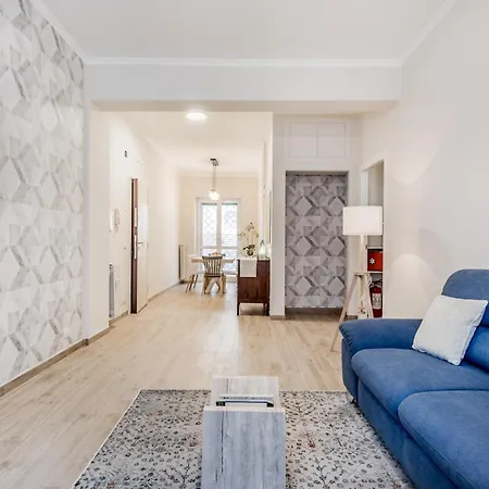Elegant And Spacious Facing The Subway Near The Vatican アパート *