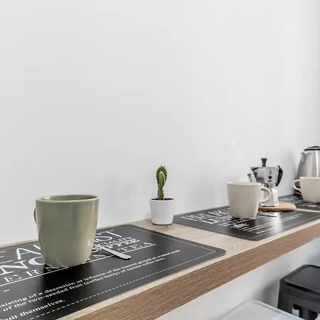 Apartman Elegant And Spacious Facing The Subway Near The Vatican *